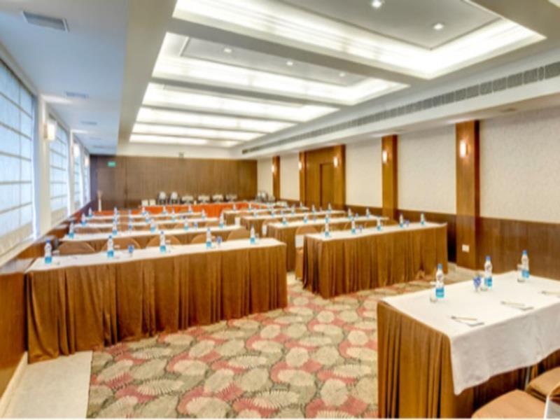 Hotel Hindusthan International, כלכותה מראה חיצוני תמונה
