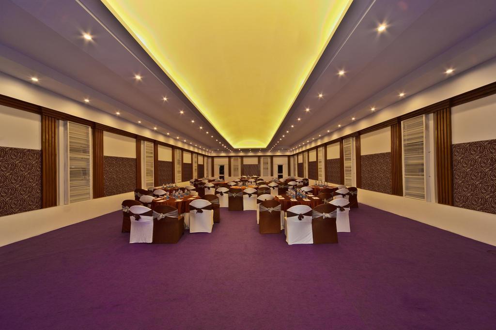 Hotel Hindusthan International, כלכותה מראה חיצוני תמונה