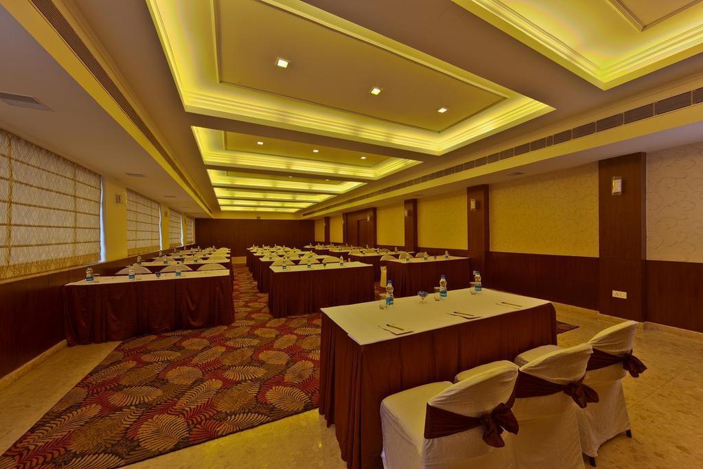 Hotel Hindusthan International, כלכותה מראה חיצוני תמונה